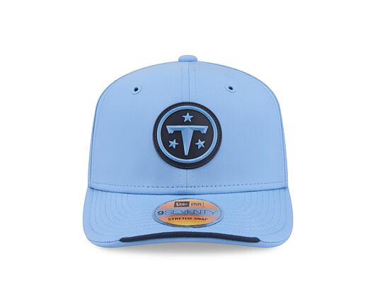 Kappe New Era - NFL 2026 Sideline 9SEVENTY Stretch-Snap - Tennessee Titans - Team Color