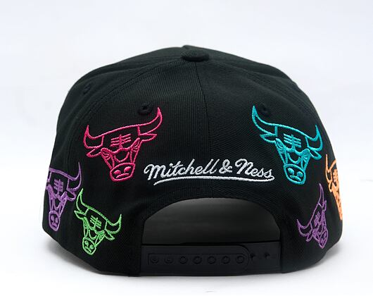 Kappe Mitchell & Ness - NBA 404 Club Neon Pro Snapback - Chicago Bulls - Black