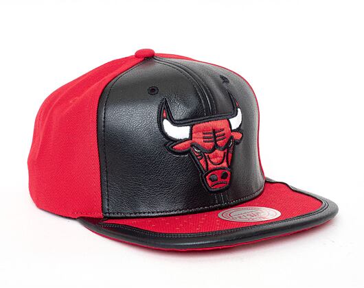 Kappe Mitchell & Ness - Day One Snapback - Chicago Bulls - Black-Red