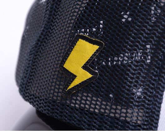 Kappe Capslab Pokemon - Pikachu v.2 Trucker White / Navy