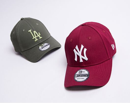 Kappe New Era - MLB Essential 9FORTY - NY Yankees - Cardinal / White