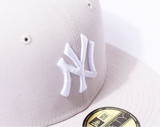 Kappe New Era - MLB Essential 59FIFTY - NY Yankees - Stone / White