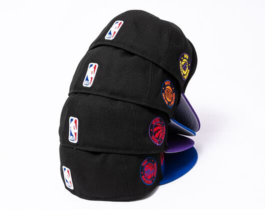 Kappe New Era 59FIFTY NBA "2022 Tip Off" New York Knicks - Black / Team Color