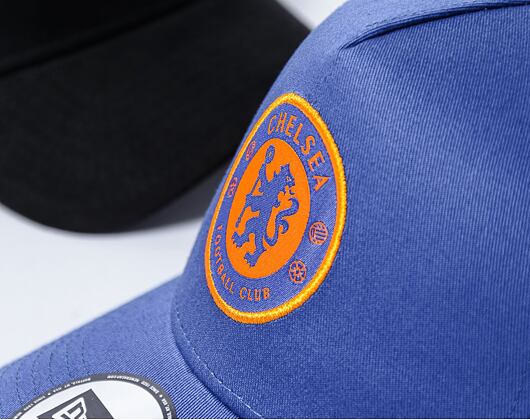 Kappe New Era - 9FORTY Trucker Seasonal - Chelsea FC Lion Crest - Calm Blue / Gold