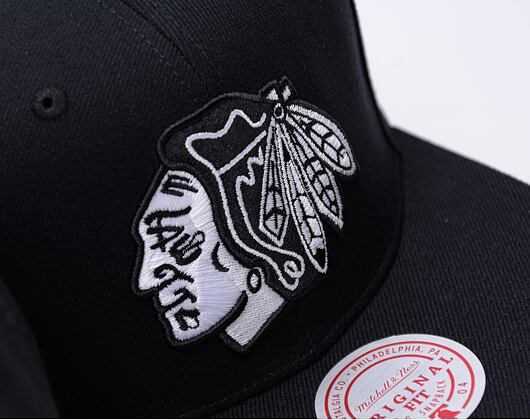 Kappe Mitchell & Ness - Evergreen Black White Snapback - Chicago Blackhawks - Black
