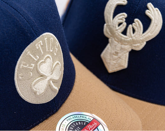 Kappe Mitchell & Ness - Sand Storm Classic Red - Milwaukee Bucks - Navy/Sand