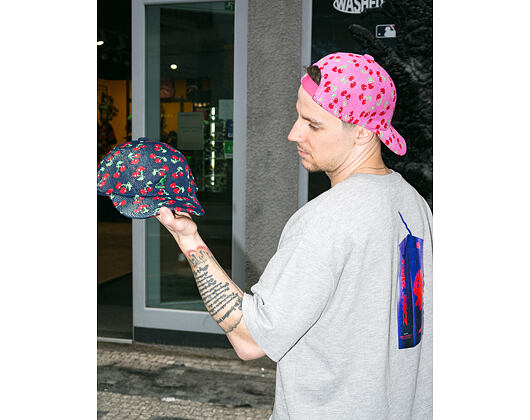 Kappe Kangol - Tropic Cherry Spacecap - Bright Fuchsia