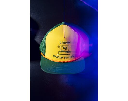 Kappe New Era - Camp Know Where 19TWENTY - Stranger Things - Green