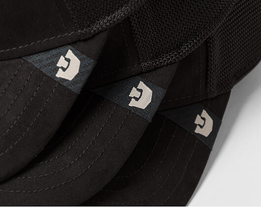 Kappe Goorin - Suede Cancelled Skull Trucker - Black