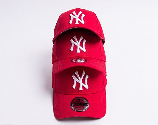 Kappe New Era - MLB Essential 9FORTY - NY Yankees - Scarlet / White