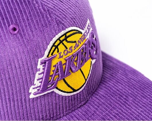Kappe New Era 59FIFTY "NBA Letterman Pin" - LA Lakers - Team Color