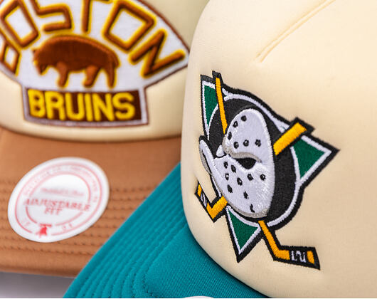 Kappe Mitchell & Ness - NHL Vintage Block Trucker - Anaheim Ducks - Cream