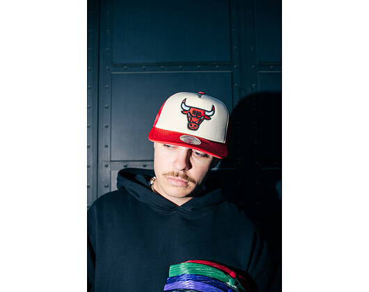 Kappe Mitchell & Ness - NBA Vintage Block Trucker - Chicago Bulls - Cream