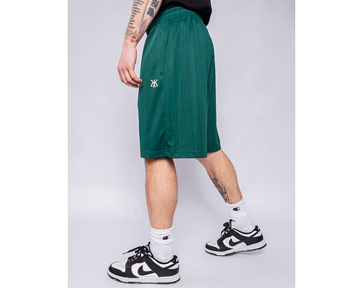 Shorts Karl Kani - KK Insignia Shadow Pinstripe Soccer Shorts