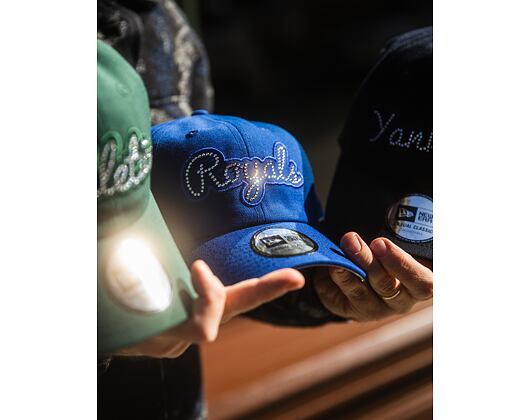 Kappe New Era - MLB Casual Classic Rhinestone 9TWENTY - Kansas City Royals - Team Color