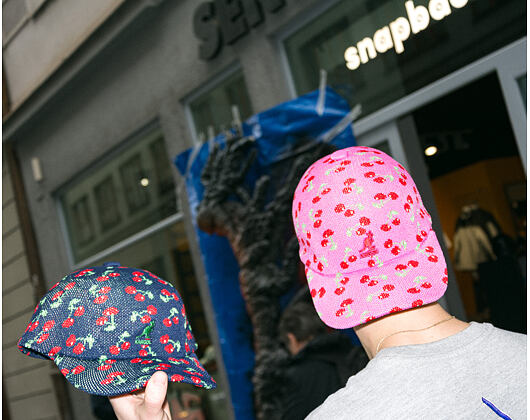 Kappe Kangol - Tropic Cherry Spacecap - Navy
