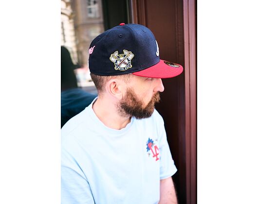 Kappe New Era - MLB IMAGE DROP Cooperstown Icon 59FIFTY - Atlanta Braves - Navy / Scarlet