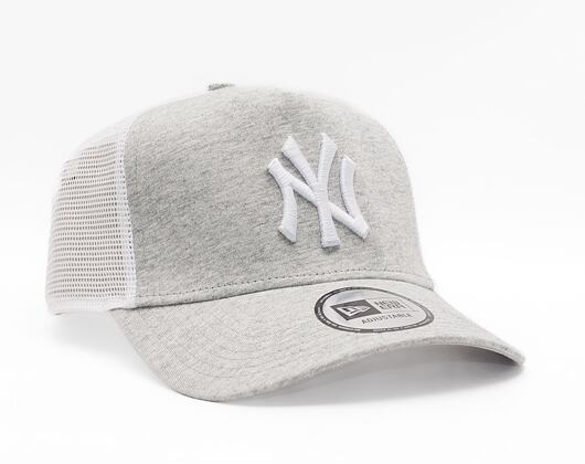 Kappe New Era - MLB Essential 9FORTY Trucker - NY Yankees - Gray