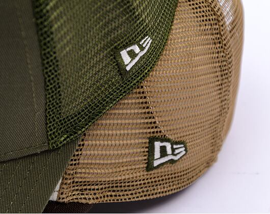 Kappe New Era - Buffalo Patch 9FORTY Trucker - New Olive