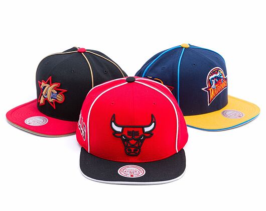 Kappe Mitchell & Ness - Chicago Bulls - Pipe Snapback - Red