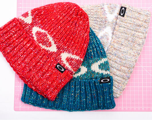 Oakley Haube - W. Ellipse Ribbed Beanie - Hibiscus Red