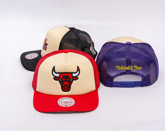 Kappe Mitchell & Ness - NBA Vintage Block Trucker - Chicago Bulls - Cream