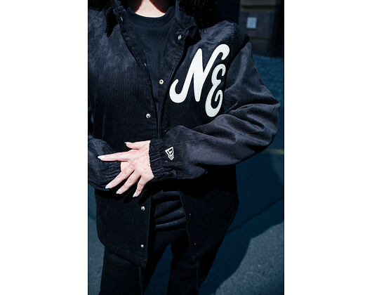 Jacke New Era - Branded Cord Coach Jacket - Black