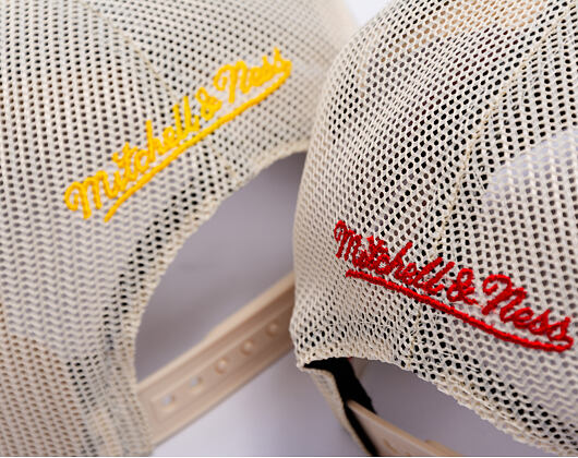 Kappe Mitchell & Ness - Evergreen Trucker HWC - NBA - Cleveland Cavaliers - Off White