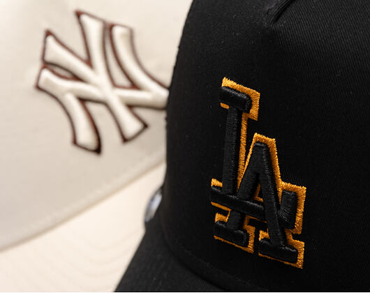 Kappe New Era - MLB Outline 9FORTY Trucker - LA Dodgers - Black