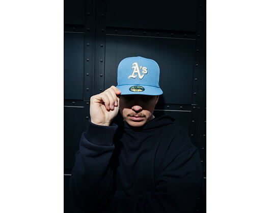 Kappe New Era - MLB Seasonal 59FIFTY - Oakland Athletics - Sky Blue / Pink UV