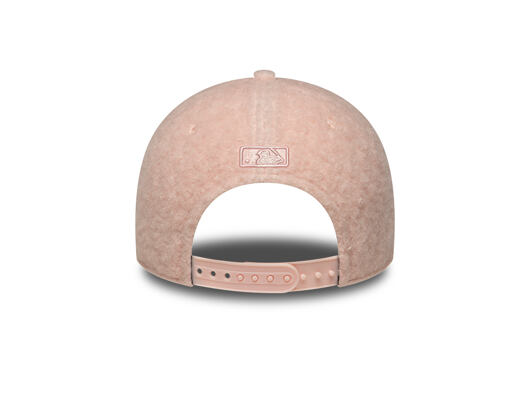Damen Kappe New Era - MLB Winter Borg Teddy 9FORTY M-CROWN - NY Yankees - Blush Pink