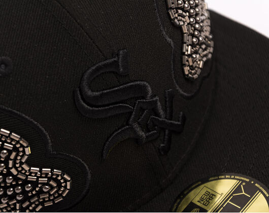 Kappe New Era - MLB Tonal Wing 59FIFTY - Chicago White Sox - Black