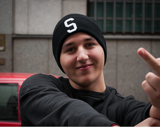 Mütze State of WOW ALPHABET - Sierra Black