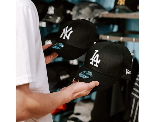 Kappe New Era League Essential - LA Dodgers - 9FORTY Black/White Strapback