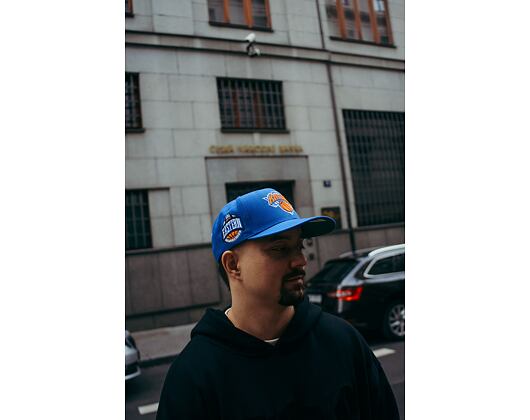 Basecap Mitchell & Ness NBA Conference Patch Snapback New York Knicks Blau