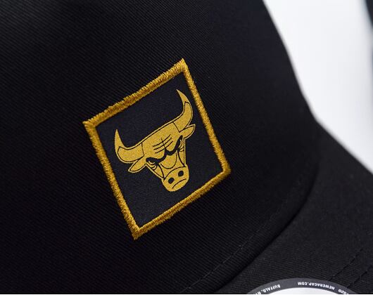 Kappe New Era - 9FORTY A-Frame NBA Metallic Patch - Chicago Bulls - Schwarz / Gold