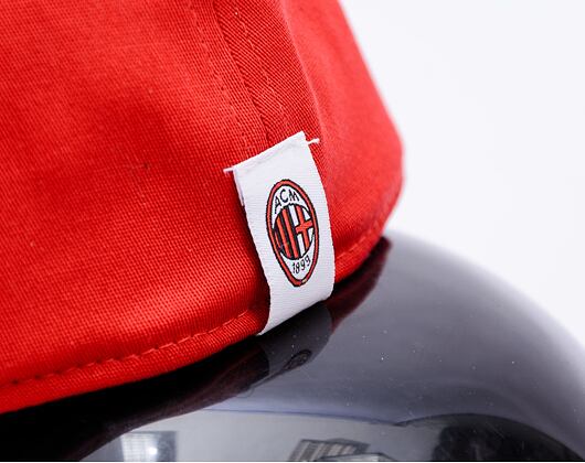 Kappe New Era - M Logo 39THIRTY - AC Milan - Scarlet / Black