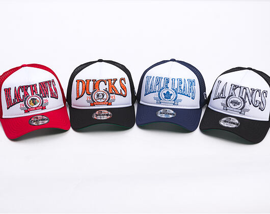 Kappn New Era - 9FORTY A-Frame NHL Distressed - Toronto Maple Leafs - Teamfarben