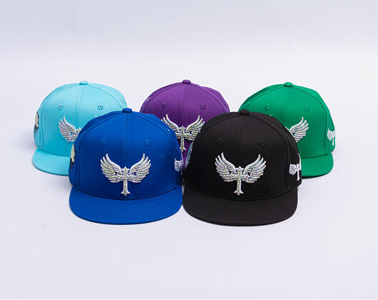 Kappe Reflection Luxury Shine Loud Snapback - Satin Schwarz / Weiß