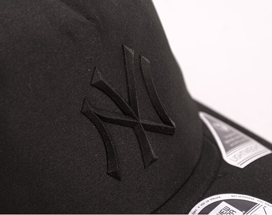 Kappe New Era - MLB Sporty 9FORTY A-Frame - NY Yankees - Black