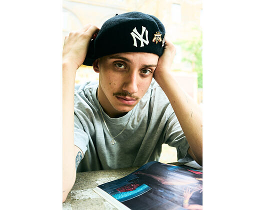 Baskenmütze New Era - MLB IMAGE DROP Retro Pin Beret - NY Yankees - Black