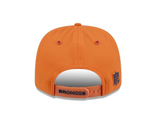 Kappe New Era - NFL 2026 Sideline 9SEVENTY Stretch-Snap - Denver Broncos - Team Color