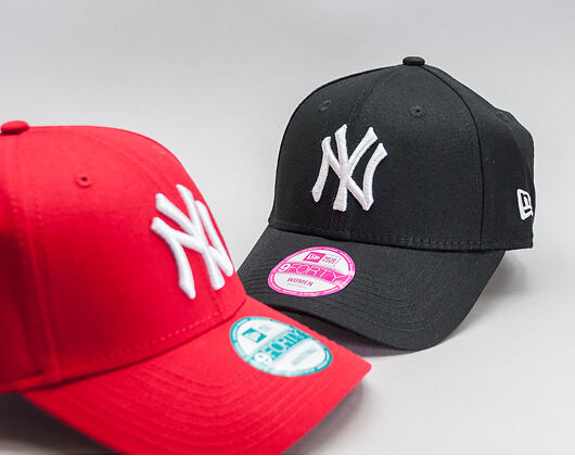 Kappe New Era - MLB Essential 9FORTY - NY Yankees - Scarlet / White