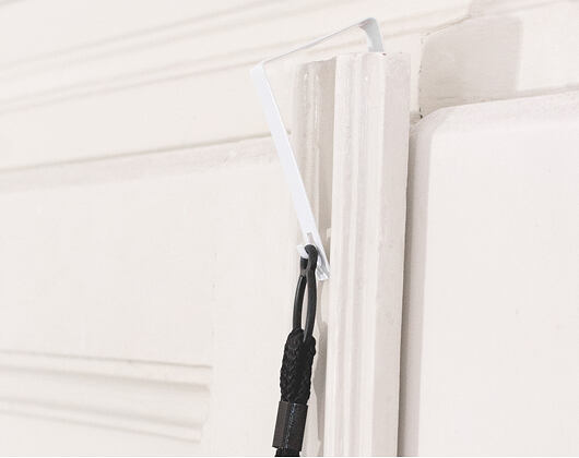 Halter für Kappen CapRack 18 System Schwarz