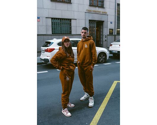 Trainerhose New Era League Essentials Joggers - LA Dodgers - Toasted Peanut / Stone