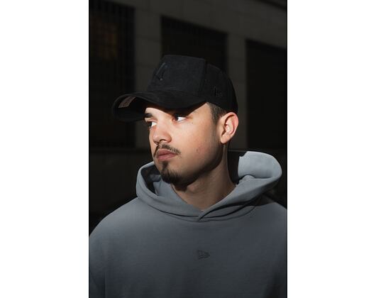 Kappe New Era - 9FORTY A-Frame MLB Faux Suede - NY Yankees - Black