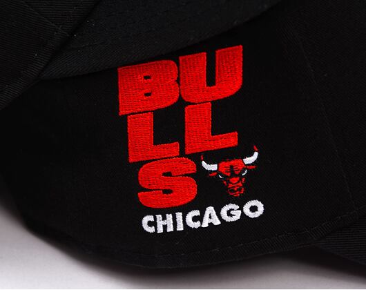Kappe New Era - NBA Side Patch 9FORTY A-Frame - Chicago Bulls - Black