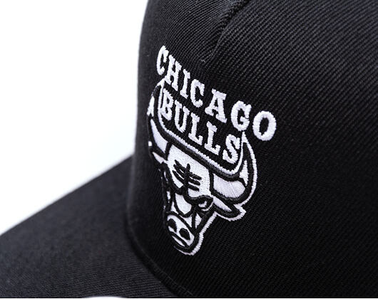 Kappe Mitchell & Ness - NBA Born To Win Pro Snapback - Chicago Bulls - Black