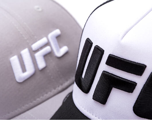 Kappe New Era - UFC MMA Core Logo 9FORTY Trucker - White / Black