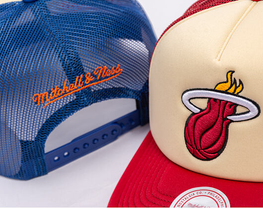 Kappe Mitchell & Ness - NBA Vintage Block Trucker - New York Knicks - Cream